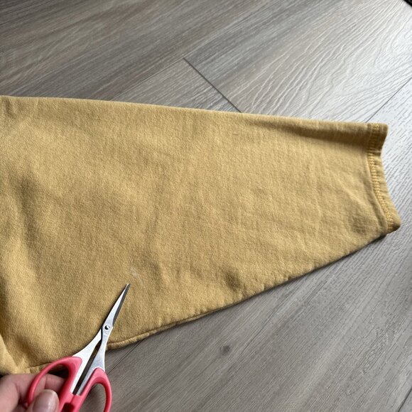 Vintage SeaWorld Force Hanes Heavyweight Comfort Sweatshirt Hoodie Yellow‎ XL - Picture 10 of 10